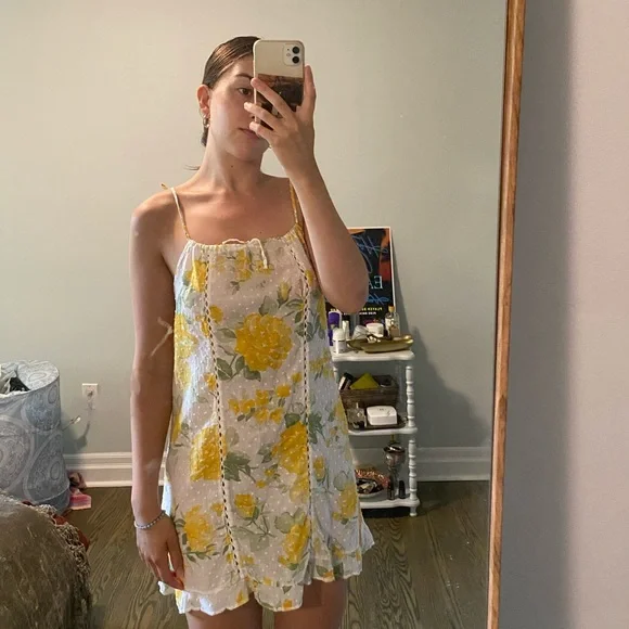 Two piece set - Picture 2 of 6